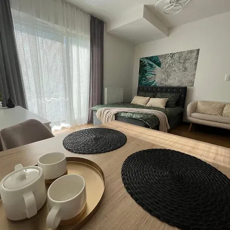 Apartament Nova Klonova Kielce Exterior photo