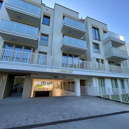 Apartament Nova Klonova Kielce Exterior photo