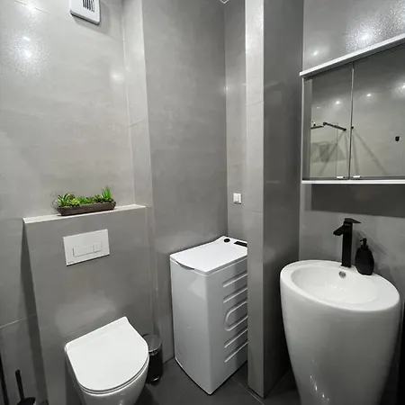 Apartament Nova Klonova Kielce Exterior photo